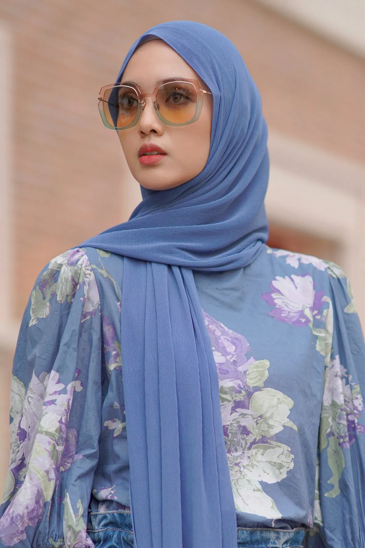 Everyday Pleated Shawl - Riverside