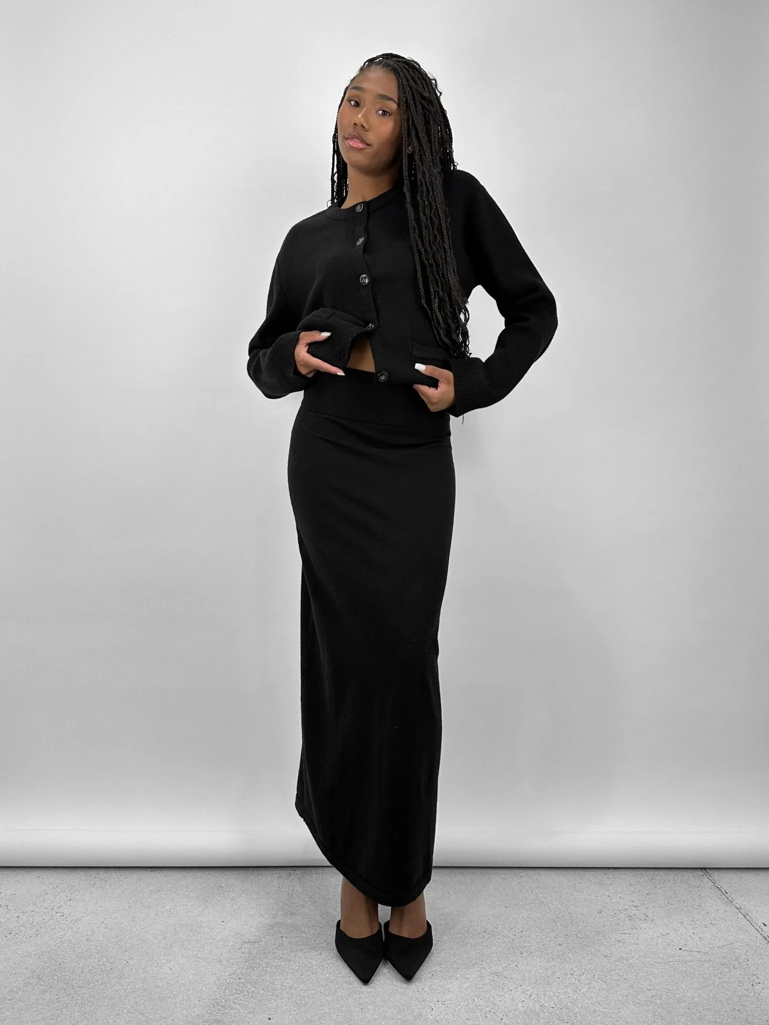 Relaxed Tube Knit Midi Skirt