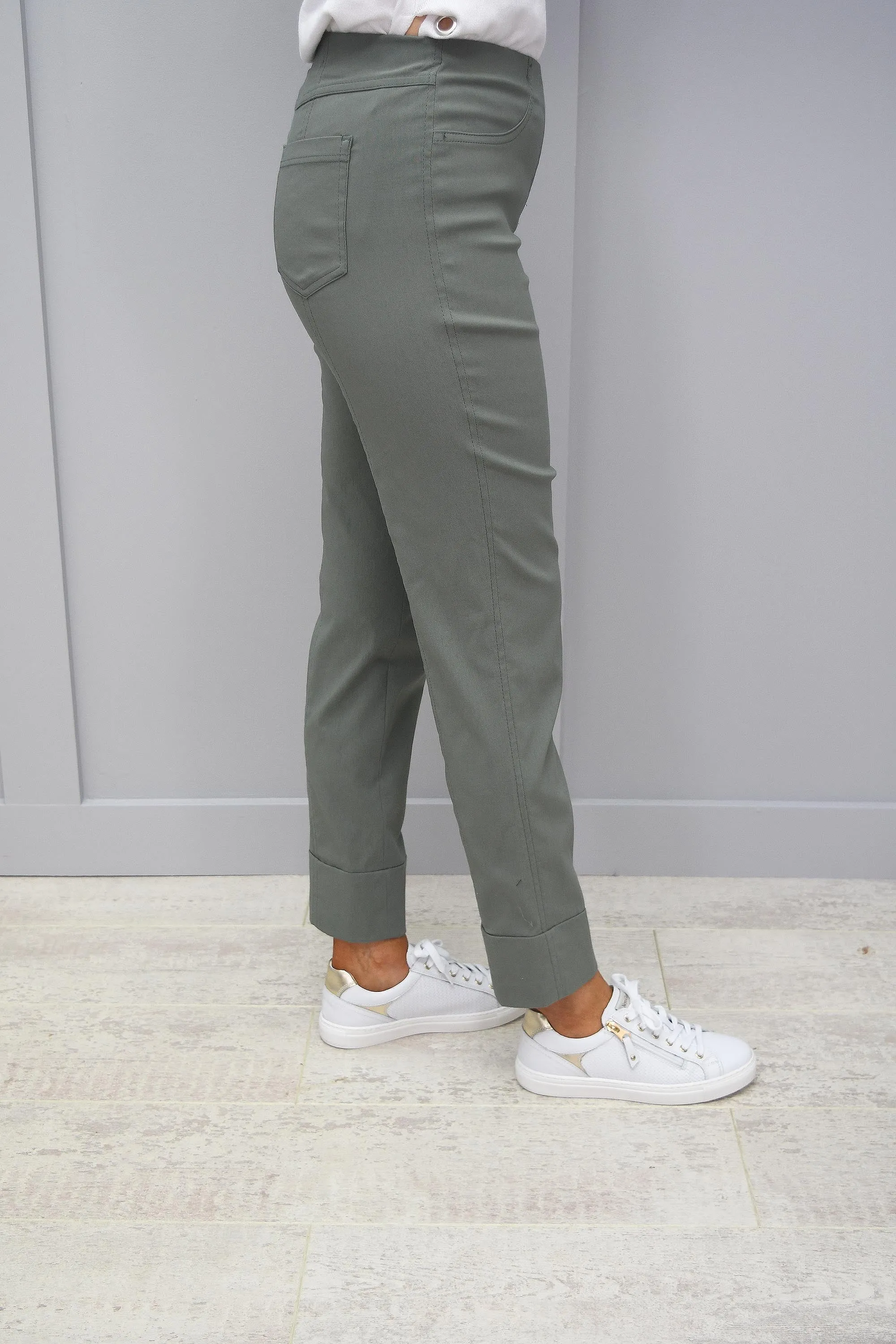 Robell Bella Army Green 7/8 Trousers  881 -  51568 5499 881