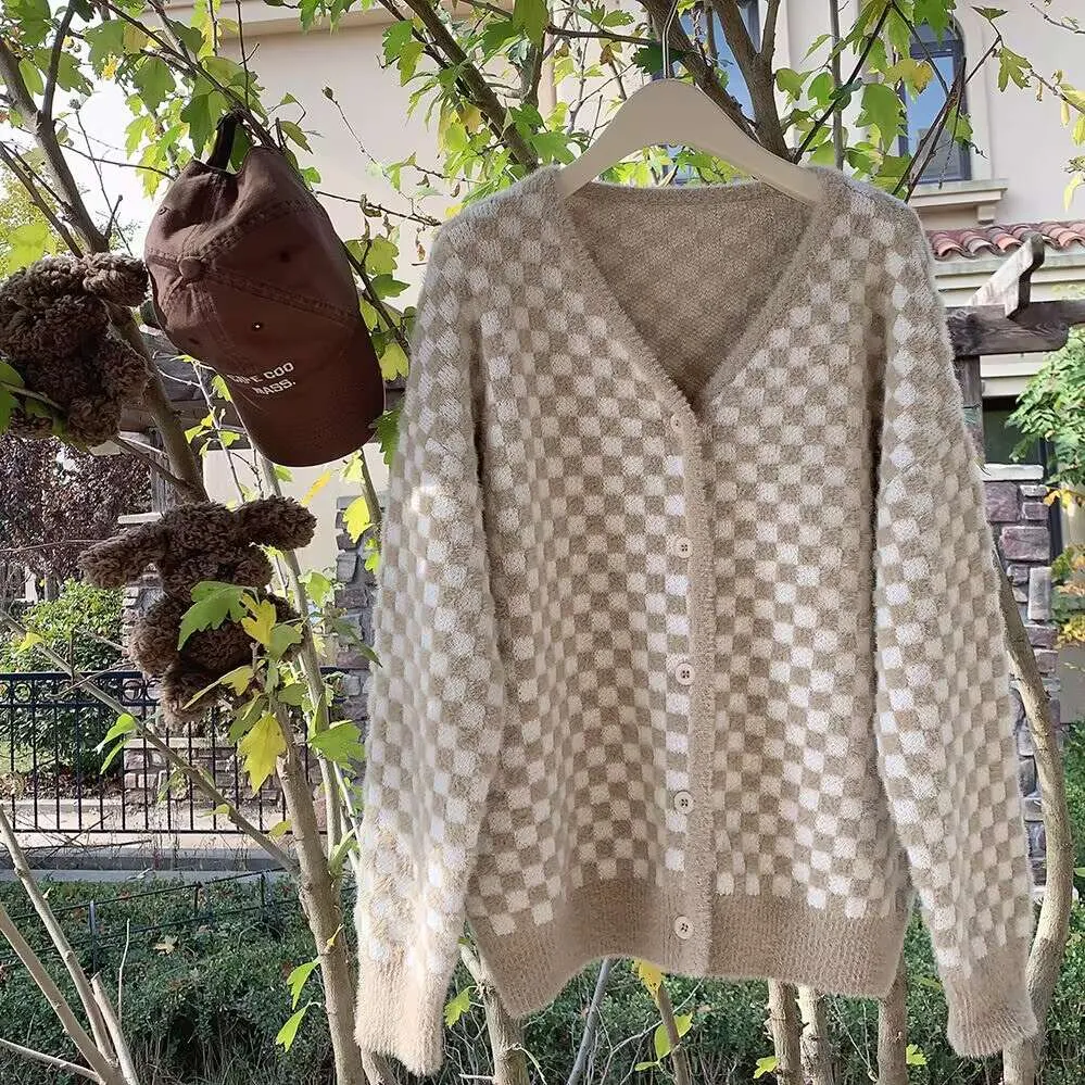 Soft Checker Cardigan