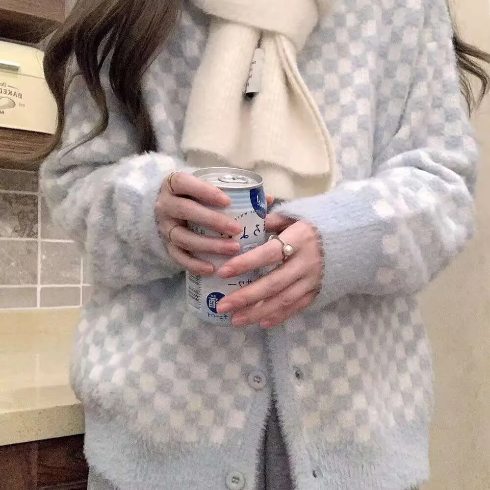 Soft Checker Cardigan