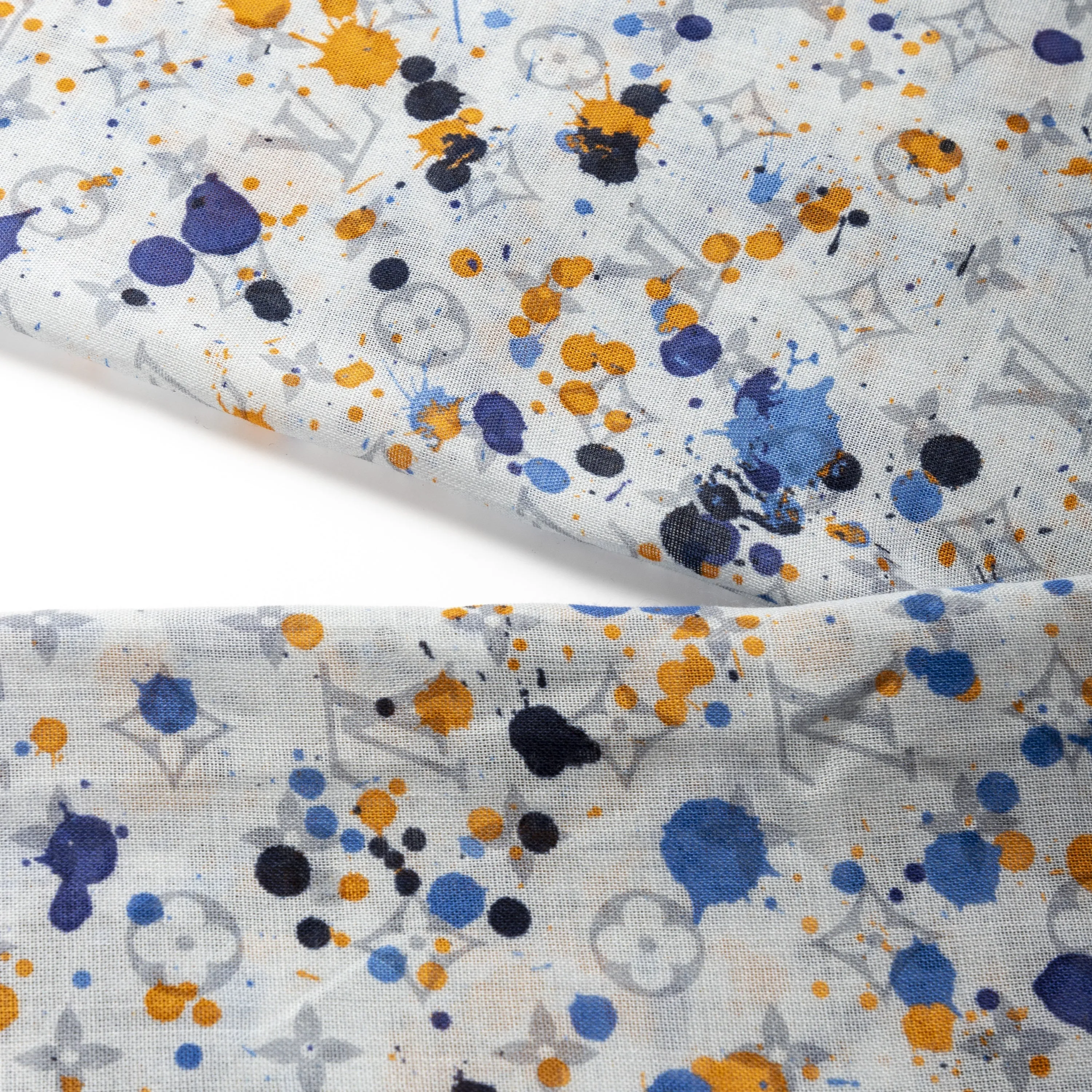 Trendy Inspired Louis Vuitton Louis Vuitton Silk Monogram Paint Splash Square Scarf