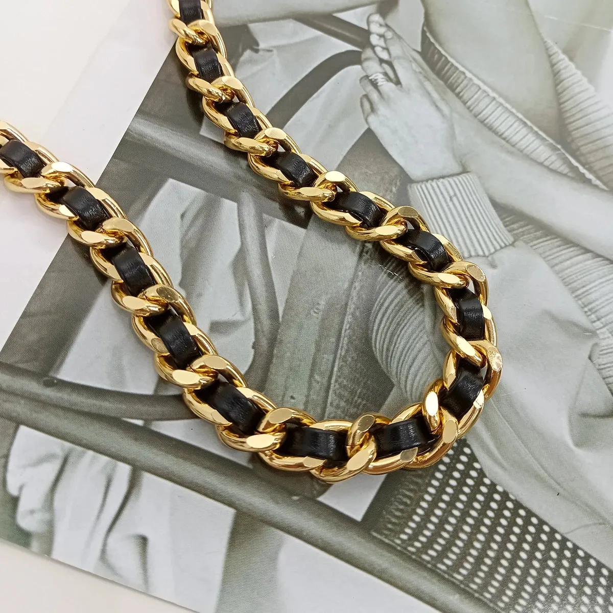VAIGE Elegant Gold Coin Dangle Metal Belt