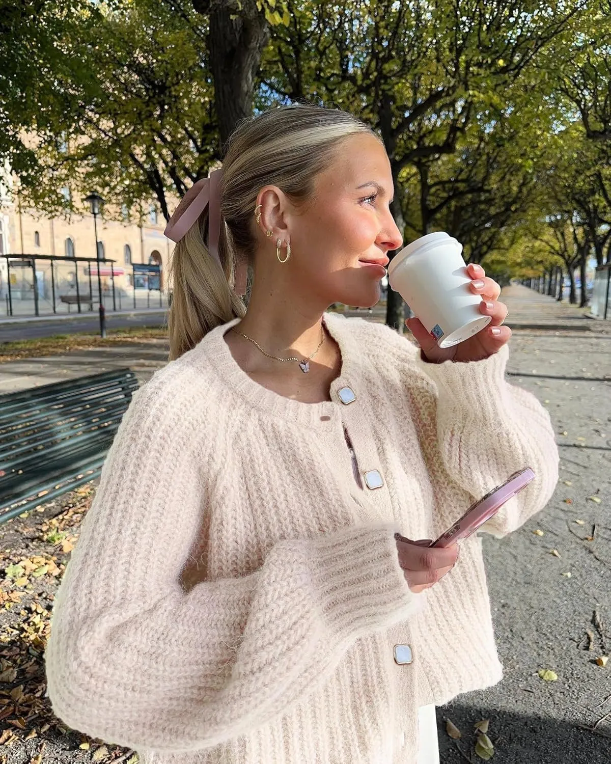 Womens 2024 Fall Cardigan Sweater Soft Chunky Knit Cardigan Crewneck Button Down Cropped Cardigan Outwear